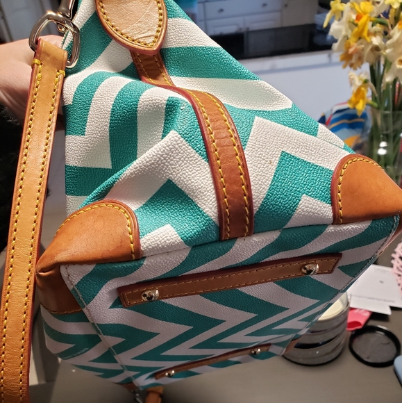 Dooney and Bourke Chevron Satchel - Picture 4 of 7